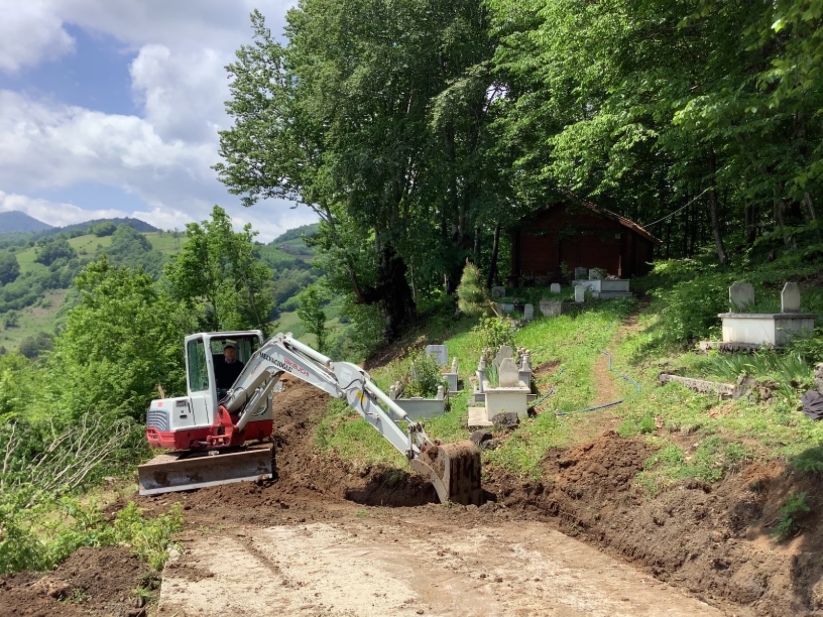 900 YILLIK TÜRBENİN ÇEHRESİ DEĞİŞİYOR
